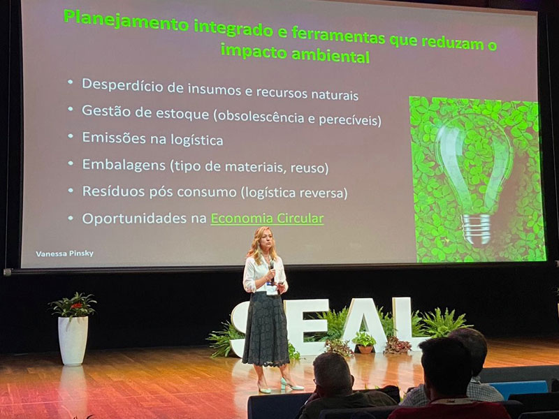 https://vanessapinsky.com.br/wp-content/uploads/2024/03/3-Palestra-Como-a-sustentabilidade-pode-ser-estrategica-para-o-seu-negocio.jpg